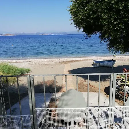 Holiday home Oneiro Vathirrevma
